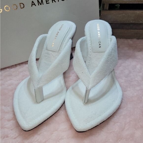 Good American Wedge White Terry Sandals - Picture 11 of 13